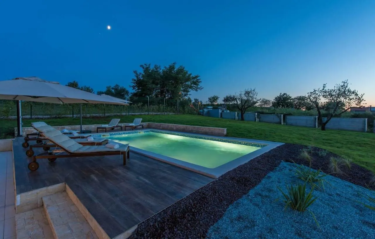 Luxury Villa Sorella In Istria, Private Pool Barban Hırvatistan